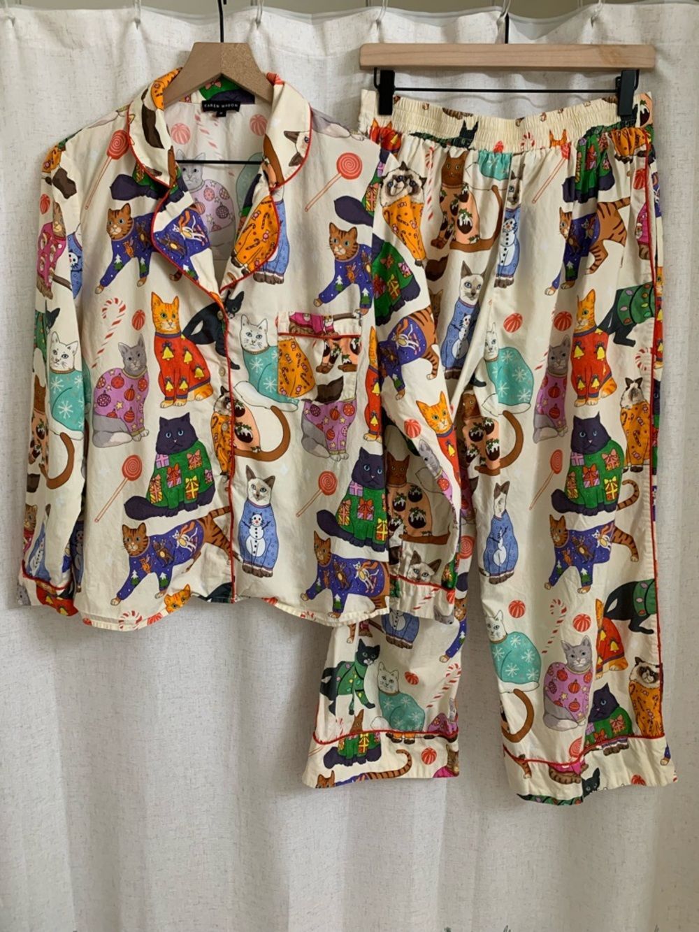 Karen Mabon Christmas Cats in Jumpers Organic Cotton Cream Cat Pajama Set - Picture 3 of 13